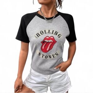 THE ROLLING STONES MOUTH AND LETTER PRINT RAGLAN SLEEVE TEE SIZE SMALL